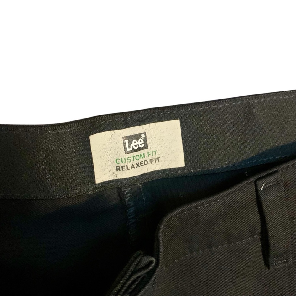 Lee Custom Fit Relaxed Fit Dress Pants - Picture 2 of 4